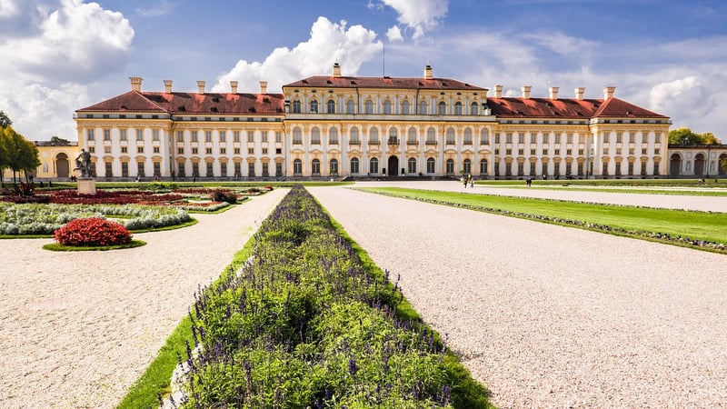 Royal Castle Extravaganza
